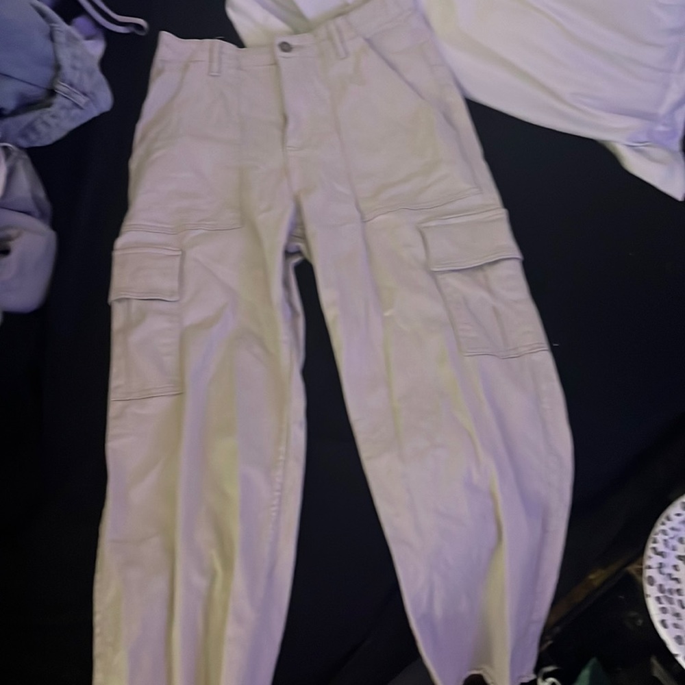 Medium Tan Cargo Pants